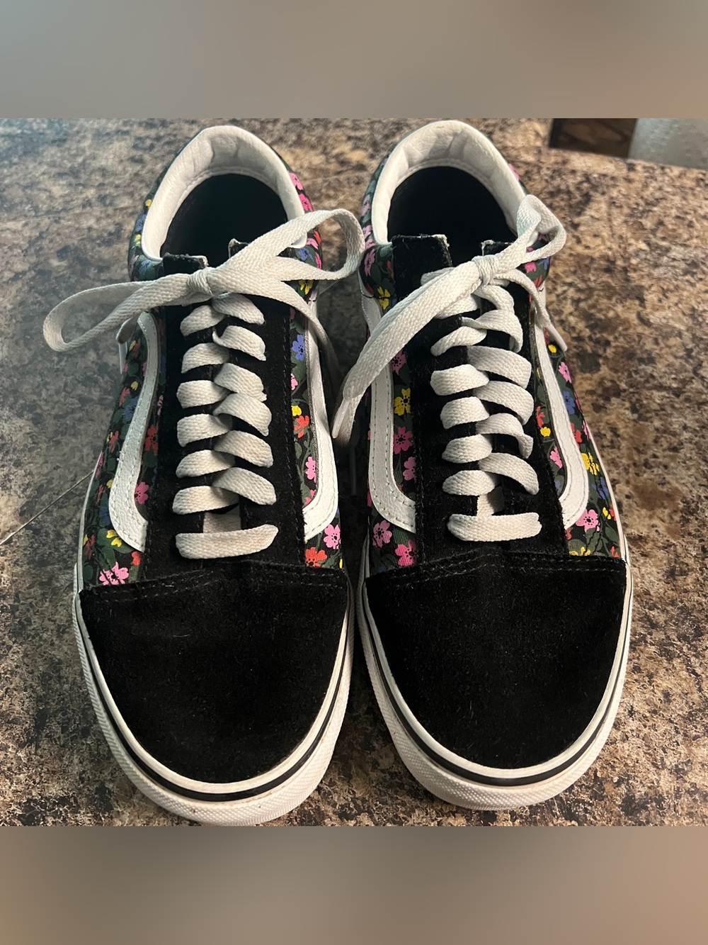 VANS Black Floral Low-Top Lace-Up Women's Sneakers